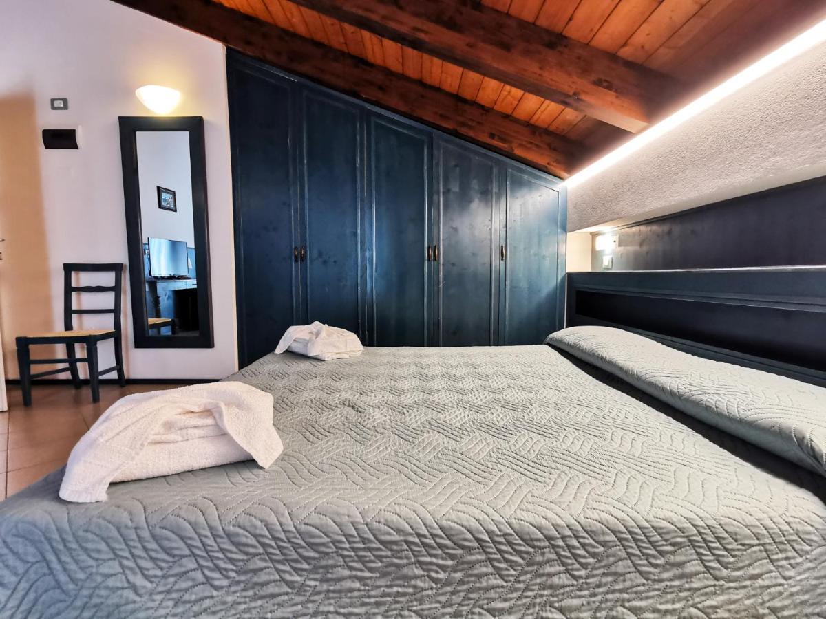 Hotel La Plage Cattolica Dış mekan fotoğraf